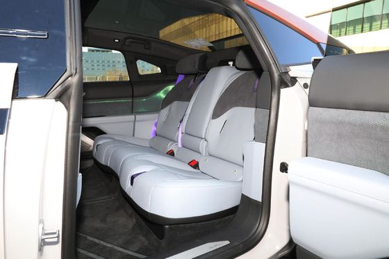 High Speed Long Range Gaohe Hiphi Z 4 porte 4 posti 3 scompartimenti Auto con 705 km di autonomia