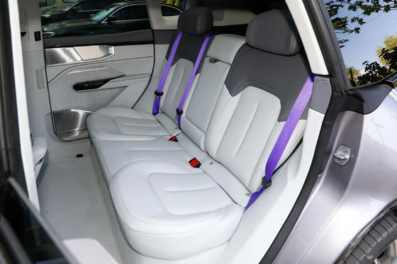 Gull Wing Door HiPhi Y 5 Door 5 Seat SUV con batteria da 115 kWh e autonomia di 810 km