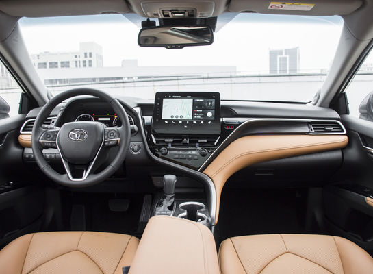 Fornitori verificati di auto usate Toyota Camry Hybrid Cars con sospensione anteriore Macpherson