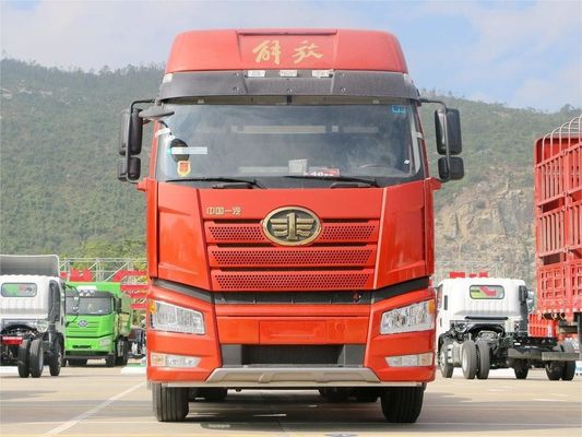 Camion pesante FAW Jiefang J6P Veicolo rimorchiante Camion capo 6X4 J6P 370-550 HP Camion