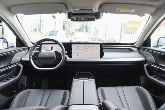 Esperienza il meglio del lusso e della tecnologia con la 2024 Xpeng P5 Electric Sedan