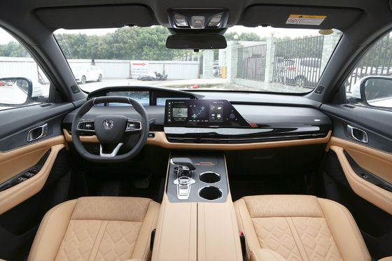 2023 Changan UNI-K 2WD/4WD Versione 5 posti SUV spaziale grande 2.0T Veicolo HEV a benzina