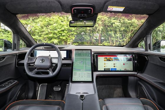 HiPhi X La perfetta combinazione di stile e funzionalità in un SUV a 5 porte e 4 posti