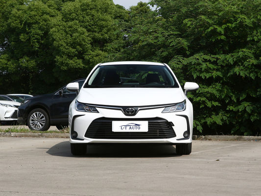 Veicolo elettrico ibrido a prezzi accessibili e Toyota Corolla
