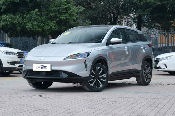 SUV a 5 porte e 5 posti XPENG G3 Long Range Energy Vehicle con L*W*H mm 4495x1820x1610