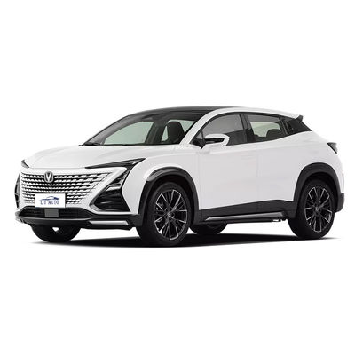 Velocità massima di 200 Km/h La 2023 Changan UNI-T 1.5T Turbo Luxury Sedan Alimentata da Benzina