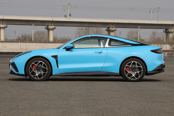 2023 NETA GT 4 posti Pure Electric Sports Car 4WD AWD in vari colori per adulti
