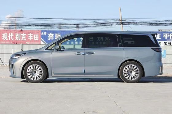 Voyah Dreamer Pure Electric 7-seater Luxury Seat MPV con batteria agli ioni di litio ternario