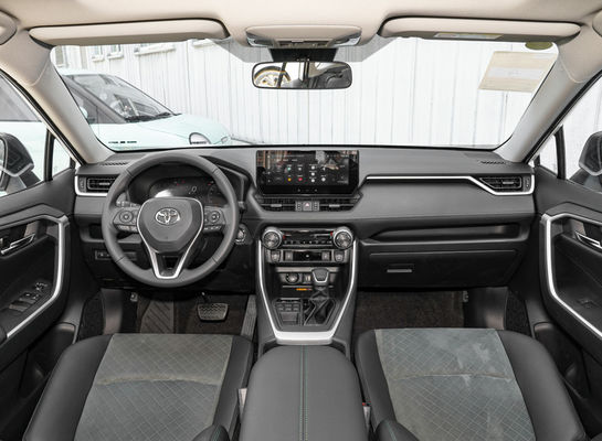 2023 Popular Design Toyota RAV4 R18 Dimensione pneumatica Volante normale Benzina Auto SUV
