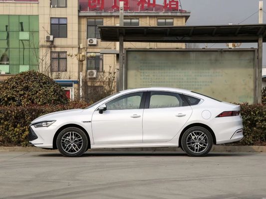 BYD QIN plusChampion Edition DM-i 120KM Transcendence135800 Batteria Veicolo elettrico