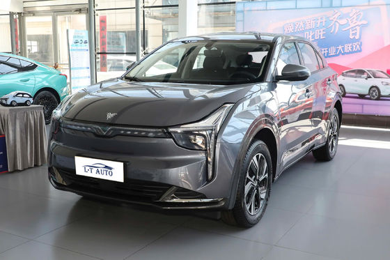 Grande schermo LCD 2024 NETA U Veicoli energetici SUV Puro elettrico a ricarica rapida Autocar