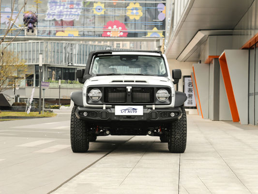 GMW Tank 300 4x4 Veicolo fuoristrada da 2,0 t Auto a benzina con ABS e fotocamera posteriore a 360°