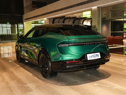 Scopri il futuro della guida con il Red Lotus Eletre A 4WD Sport SUV 2024