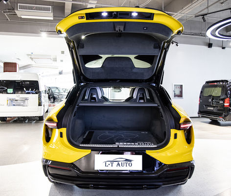 Fuel 100% Electric Lotus Eletre R S SUV Il futuro dei SUV è elettrico e lussuoso