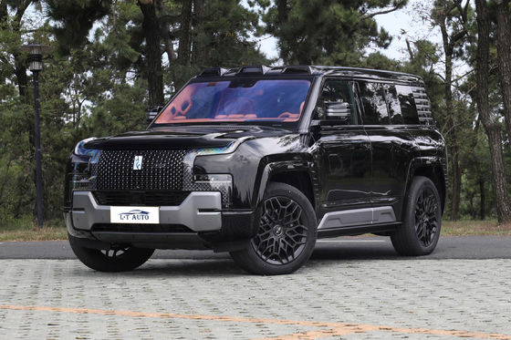 Hybrid Electric BYD Yangwang U8 SUV fuoristrada a quattro ruote a quattro motori a guida indipendente