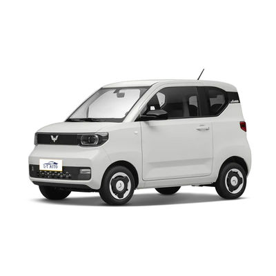 100% elettrico Wuling Mini EV con velocità massima di 100 km/h e base rotale di 2010 mm