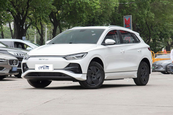 Automobile ad alta velocità BYD E2 berlina batteria veicolo elettrico con batteria al litio ferro fosfato