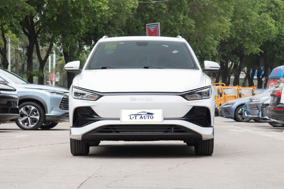 Automobile ad alta velocità BYD E2 berlina batteria veicolo elettrico con batteria al litio ferro fosfato