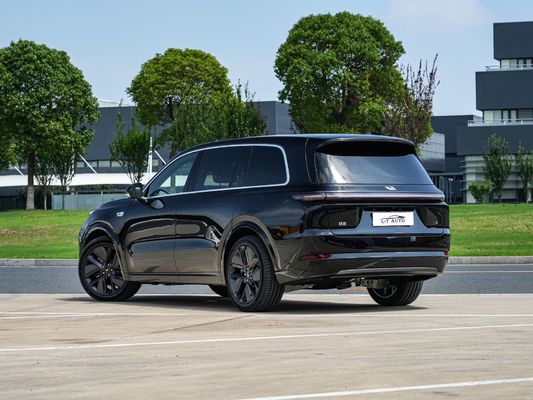 Automobile energetica L7 L8 L9 SUV di grandi dimensioni Batteria veicolo elettrico a quattro ruote motrici SUV ibrido 449 CV