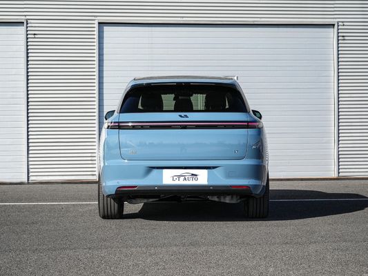 Li L7 Leading Ideal Automobile EV Car 0,5 ore di ricarica 100% carburante elettrico