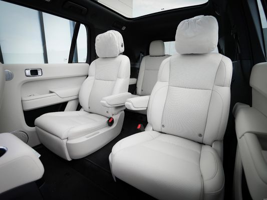 Struttura del corpo 6 posti SUV ibrido elettrico con 5,3s Accelerazione e autonomia estesa