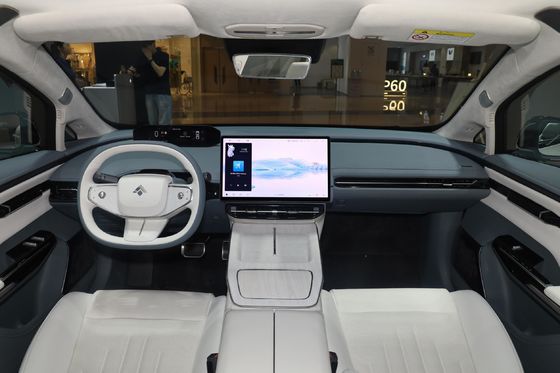 2024 Super Sedan cinese EV Car Potenza massima 340PS Torsione massima 430Nm Grande valore