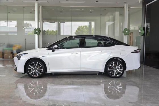 Silver Aion S Plus 80 460KM 480KM 510KM 60Kw EV Car Sedan Electric Car 160 Max velocità