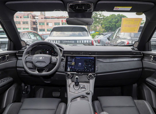 Lynkco 01 La scelta definitiva 5 posti Materiale tessuto Hybrid Gas Fuel Auto 2.0T Turbo