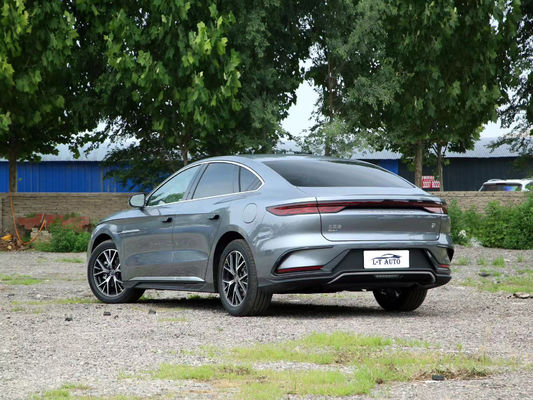 5 posti BYD Han EV Plug-in Hybrid Power Vehicle con autonomia di 700 km e passo tra le ruote di 2920 mm