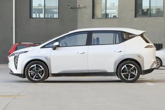 Il preferito del mercato cinese 2024 Aion Y Plus SUV a guida sinistra per auto elettrica veloce