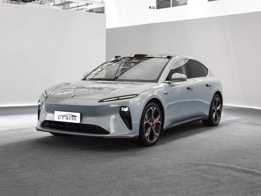 2024 NIO ET5 ES6 ES8 Grigio Veicolo elettrico a lungo raggio 5 posti EV Car Sport Sedan