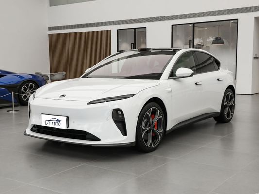 NIO ET5 Pure Electric 560/710km durata della batteria 6-8 ore di ricarica Auto sportiva di medie dimensioni