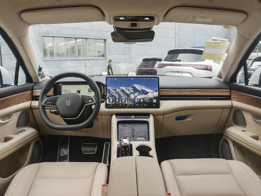 SUV a 5 porte e 5 posti HUAWEI Auto M5 High End Electric Car SUV con velocità massima 190 km/h