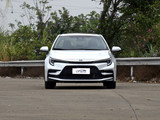 Compatta berlina auto elettrica auto per adulti Toyota Levin veicolo ibrido 2024 Nuovo modello