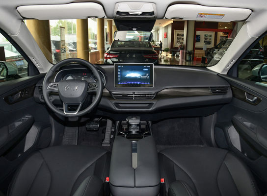 Veicolo elettrico cambio a velocità singola e ricarica rapida 2024 Hongqi E-QM5 Energy Car