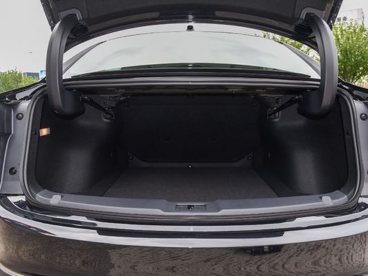 Veicolo elettrico cambio a velocità singola e ricarica rapida 2024 Hongqi E-QM5 Energy Car