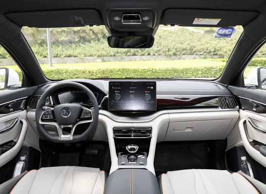 Motore anteriore Trazione anteriore BYD Song Plus EV Auto elettrica con design SUV compatto