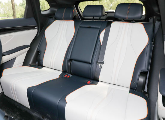 Motore anteriore Trazione anteriore BYD Song Plus EV Auto elettrica con design SUV compatto