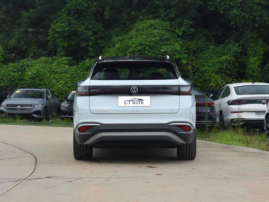 Volkswagen ID4X Long Endurance a guida sinistra Auto elettrica con esterno bianco cristallo
