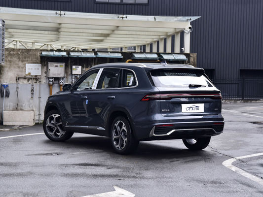 Volante multifunzione e serbatoio di carburante da 50-80L Geely Xingyue L SUV compatto