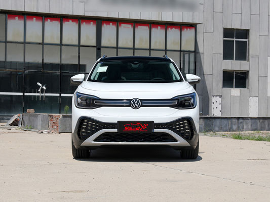 VW ID4 e ID6 La scelta di Crozz per le esigenze dei clienti nell' industria dei veicoli energetici