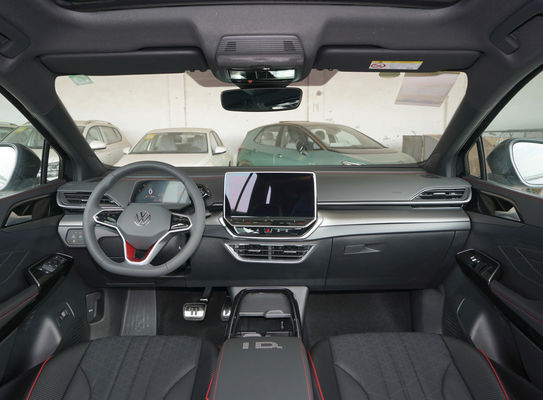Esperienza di lusso e potenza nel Volkswagen ID6X Un SUV a 5 porte e 7 posti da 150 kW