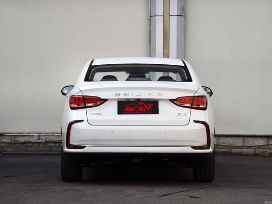 2024 Beijing Auto EU5 Compact Electric Car Sedan per la ricarica rapida in appena mezz'ora