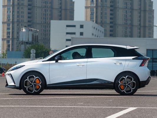 125KW MG 4 EV AWD 4WD 425km 520km Veicolo elettrico con tempo di ricarica veloce 0,47h e 1