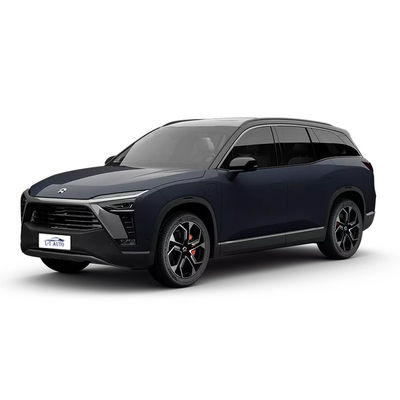 SUV NIO ES8 La tua scelta ideale con opzioni di colori e carburante 100% elettrico