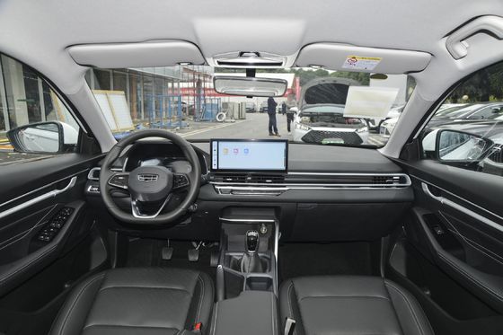 S Modello 2024 Geely 5 posti Sedana 1.5l 1.8l Benzina Sedana a benzina con motore turbo