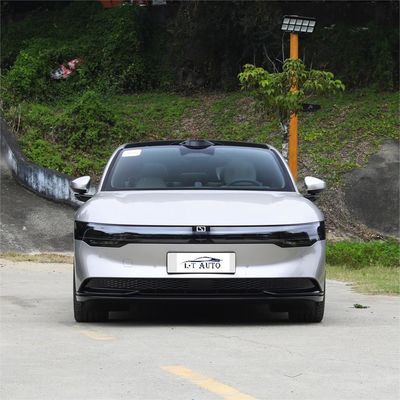 870KM Pure Electric Cruise Range Geely ZEEKR 007 Versione AWD Automobile ad alta velocità