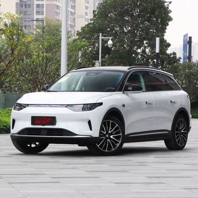 Leapmotor C11 Auto elettrica 4780x1905x1675 Lunghezza * Larghezza * Altezza 170/200 km/h Velocità massima