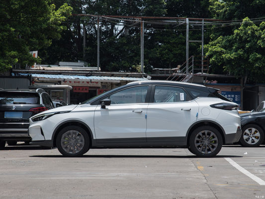 Geely Geometry C EV SUV Automobile Tempo di ricarica veloce 0,63h Guida a sinistra