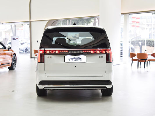 Auto elettrica a batteria a doppio motore a 6 posti per veicoli di medie e grandi dimensioni